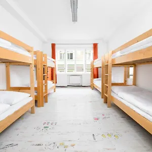 Albergue Benedikt Center