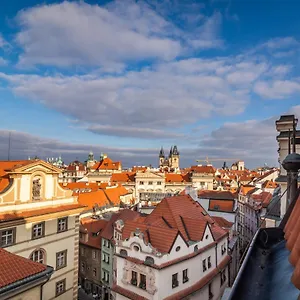 Apartment Royal Road, Prague